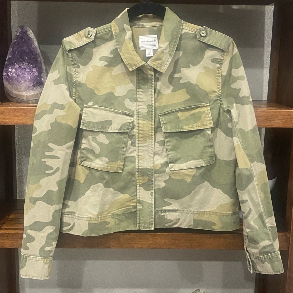 Melrose and Market Short Camo Army Jacket Crop 0 XS